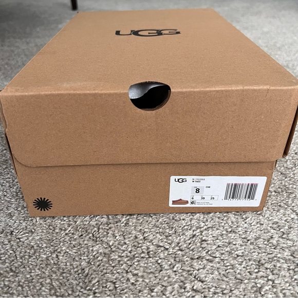 BNWT! UGG Tazz platform in Chestnut - Picture 9 of 12